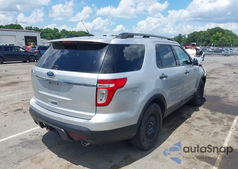 2011 Ford Explorer z USA, uszkodzony, nr VIN 1FMHK7B86BGA14726
